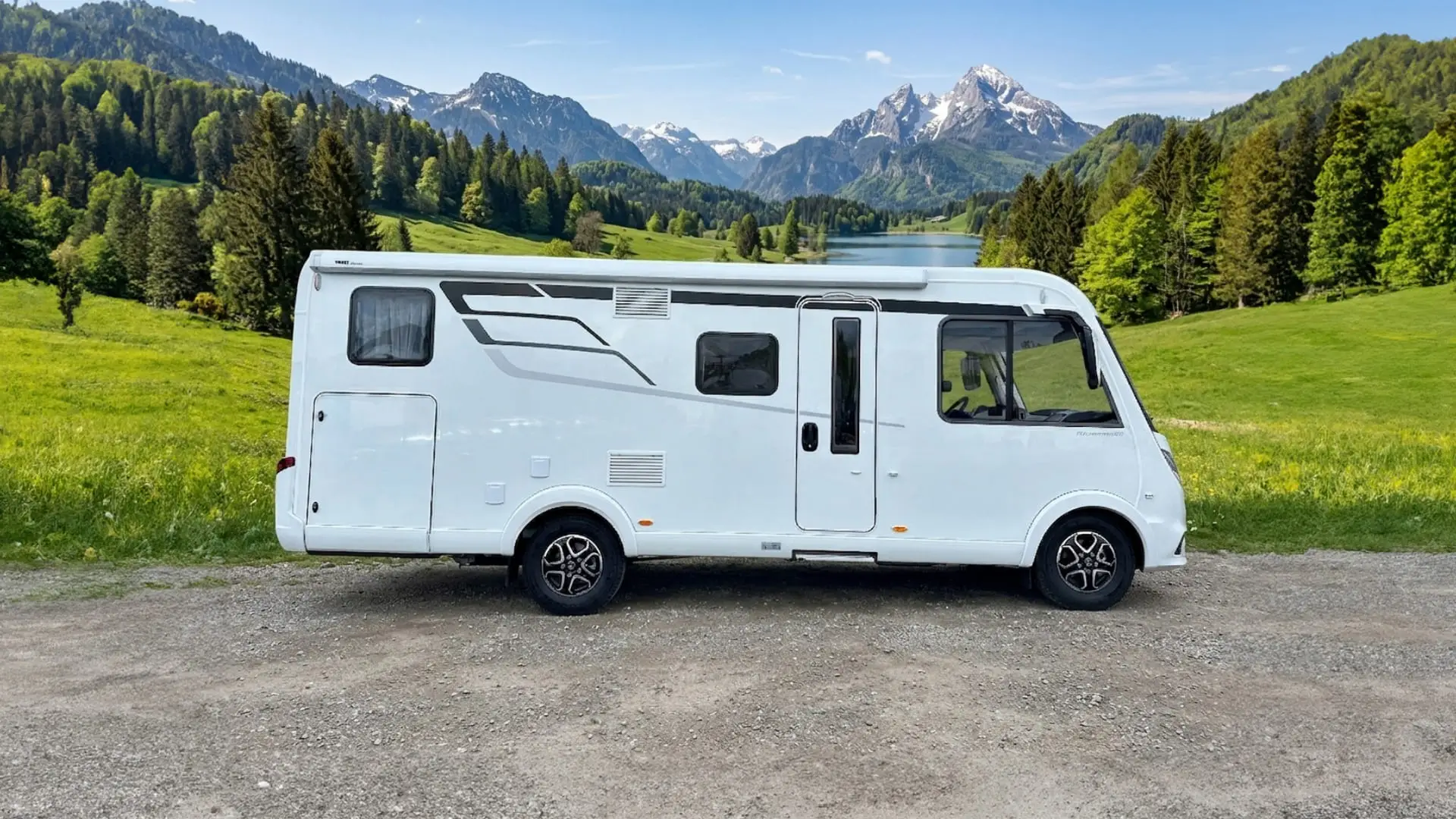 HYMER Exsis-i 580 Pure Automat 4-miestny
