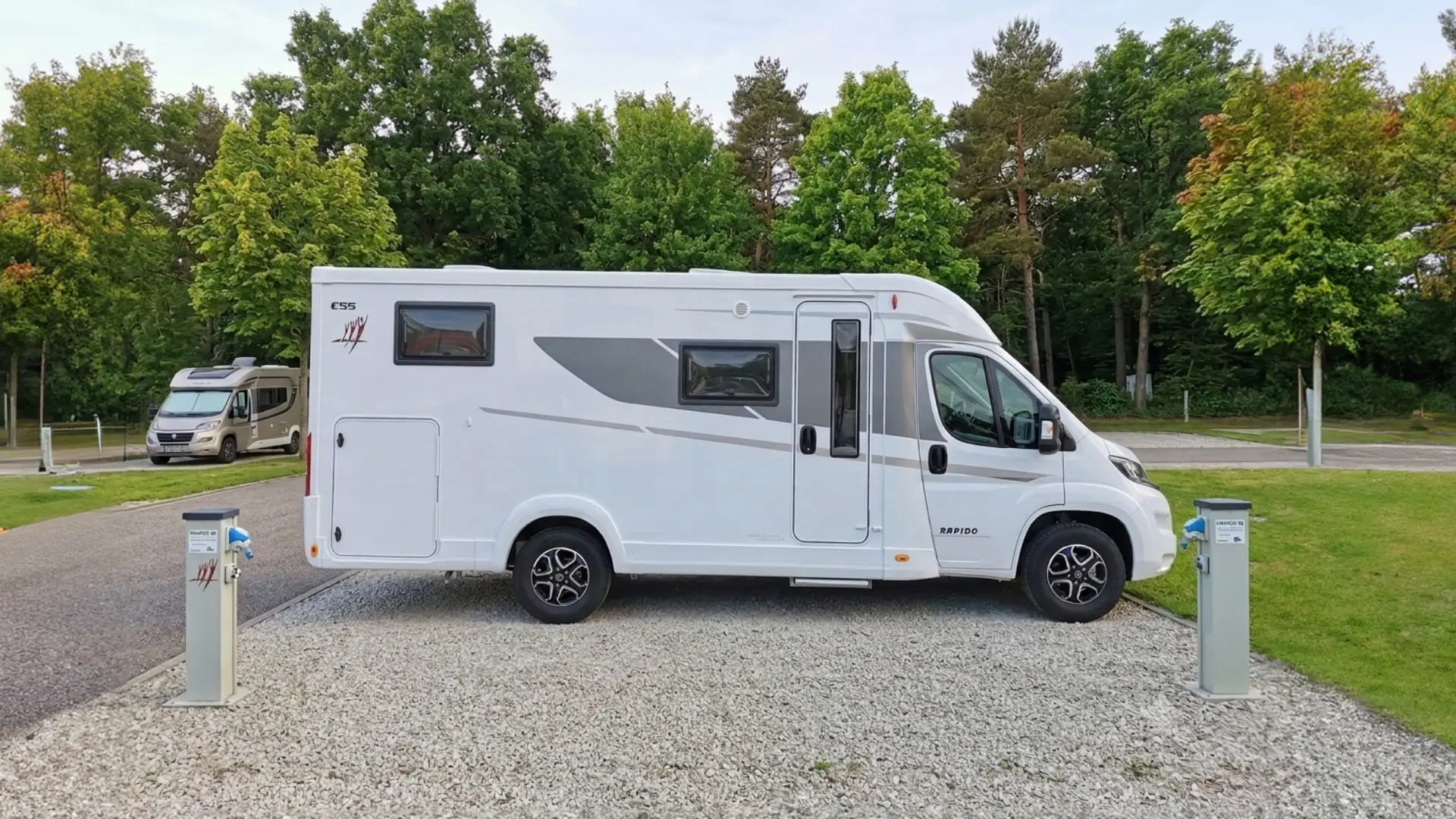 Rapido C55 Automat s podlahovým kúrením