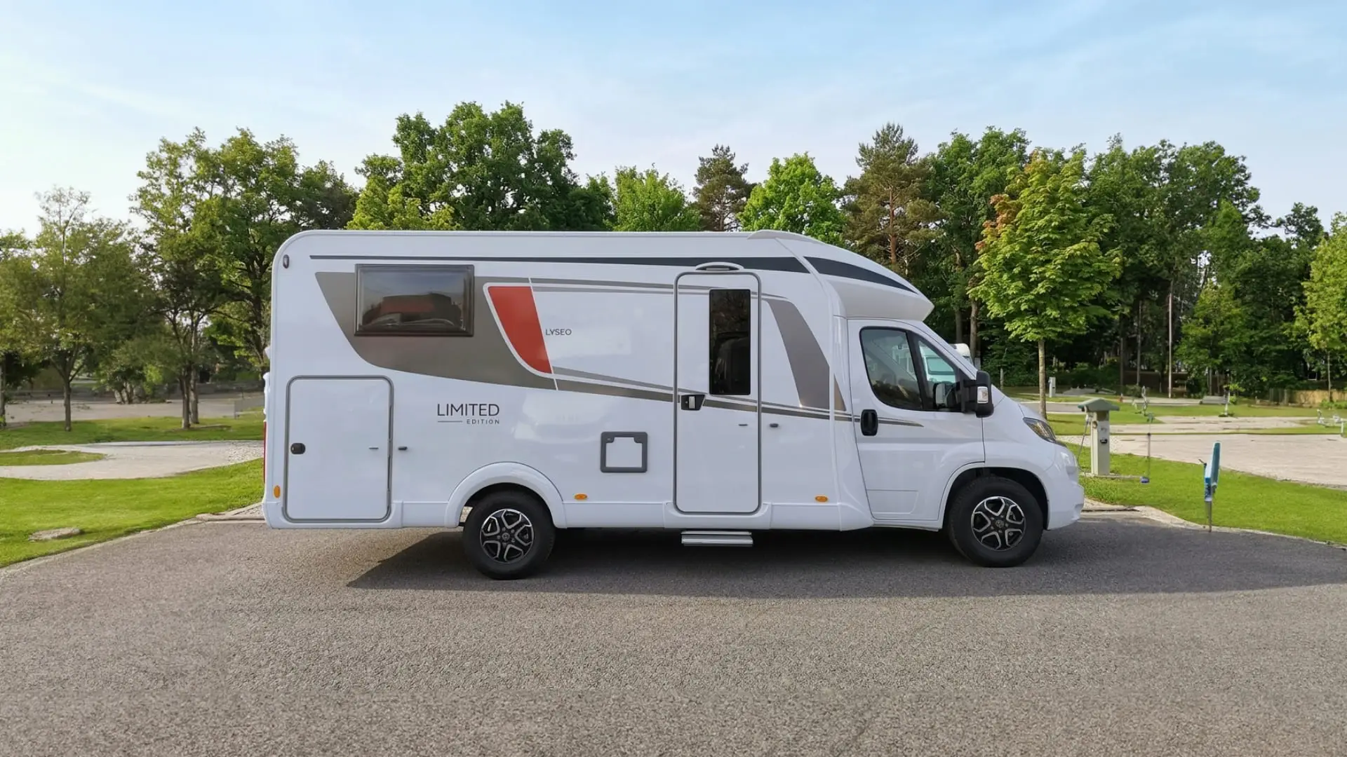 Bürstner Lyseo TD 690G 4-miestny Automat