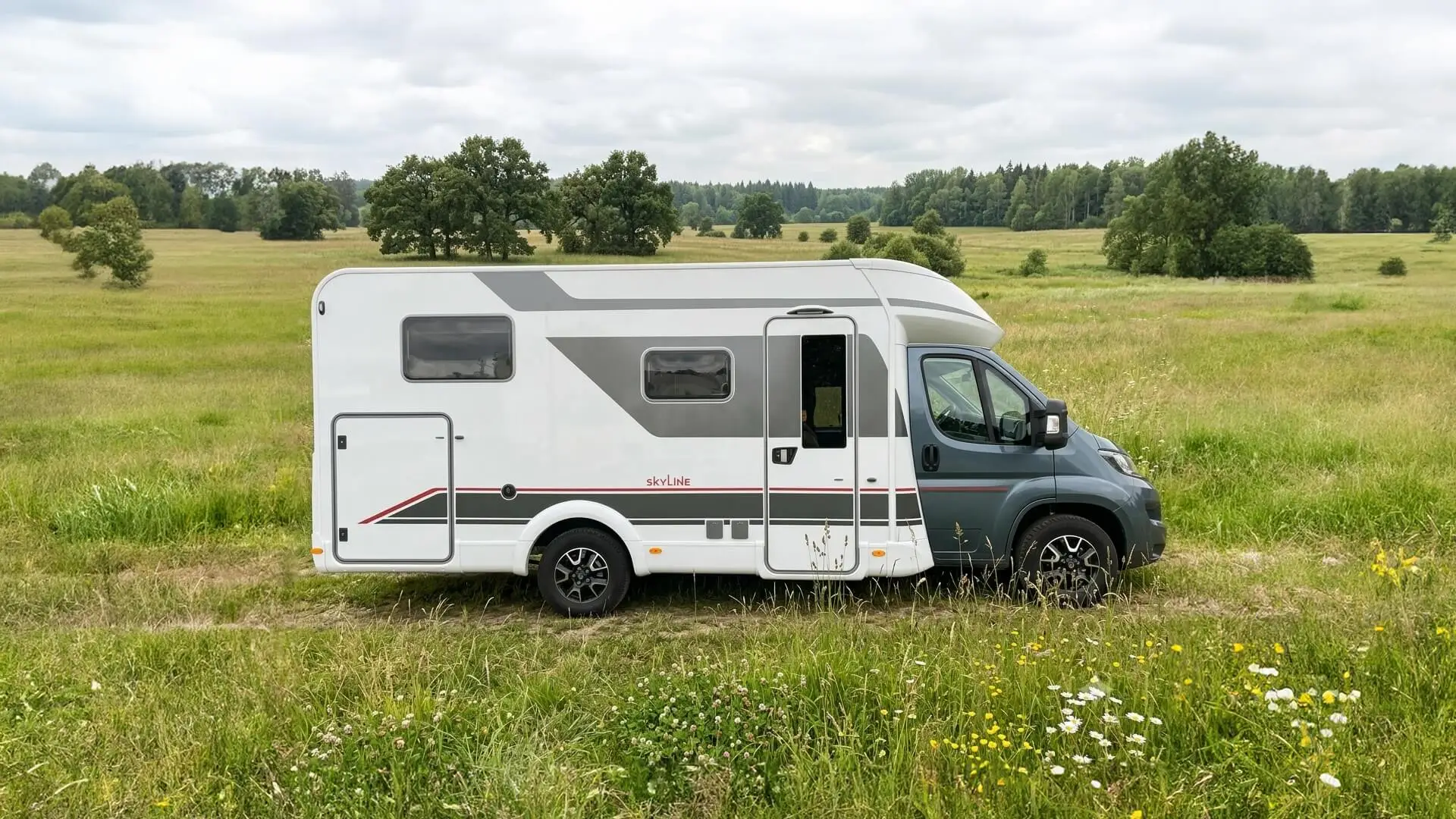 Bürstner Lyseo Time SkyLine T 690 4-miestny 2026