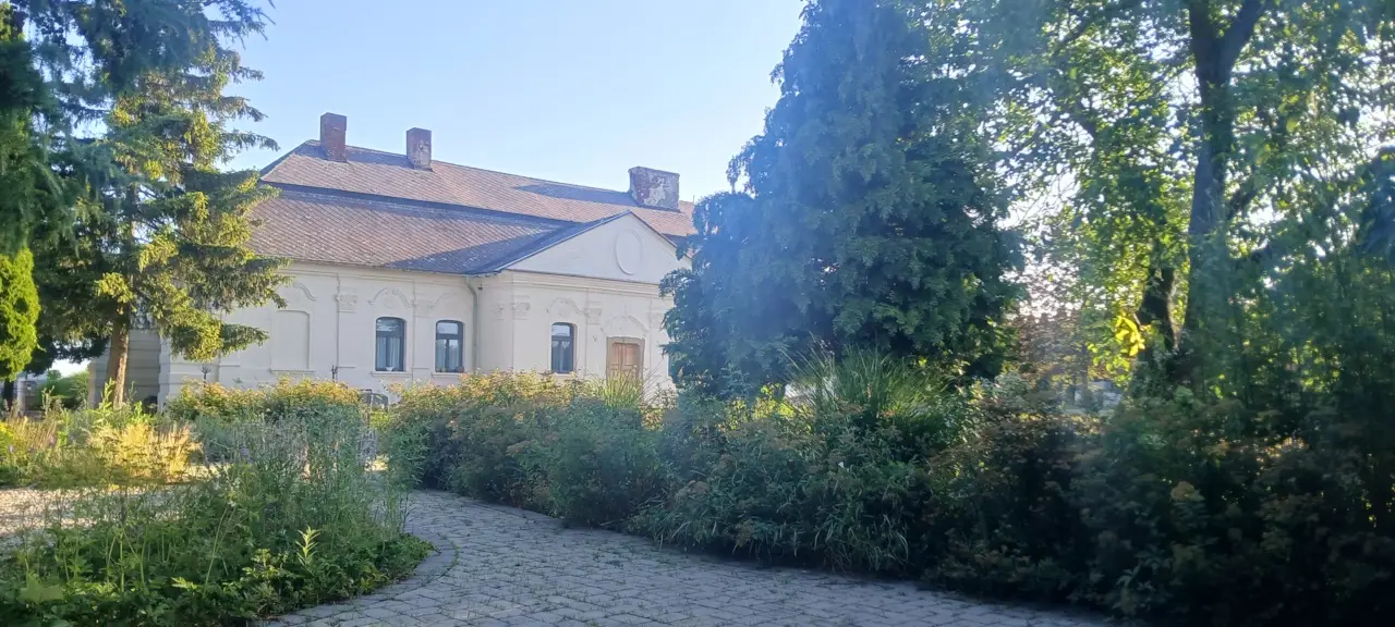 Kaštiel